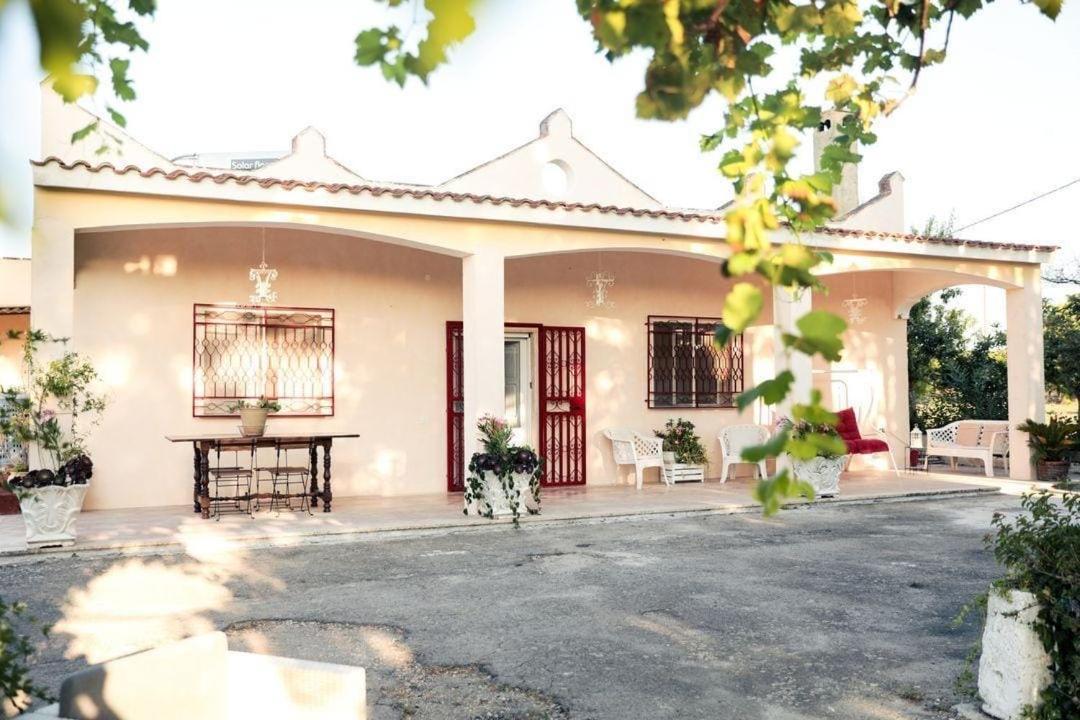 Casa In Campagna ⋅ Forimia Villa San Vito dei Normanni Buitenkant foto